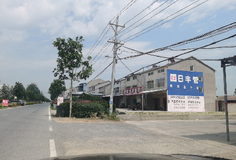 剑阁如何能保证墙体广告的醒目性？